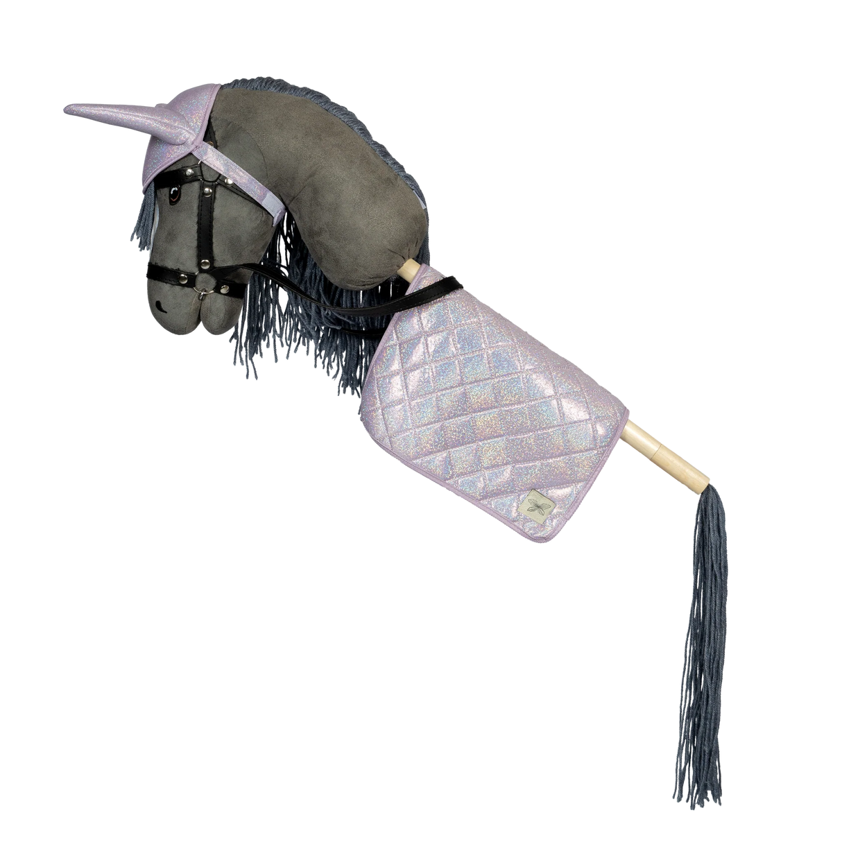 ByAstrup Hobby Horse Bundle - Pferd, Satteldecke, Fliegenhaube & Hindernis